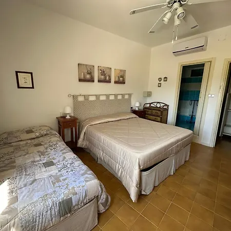 Bed & Breakfast Adora