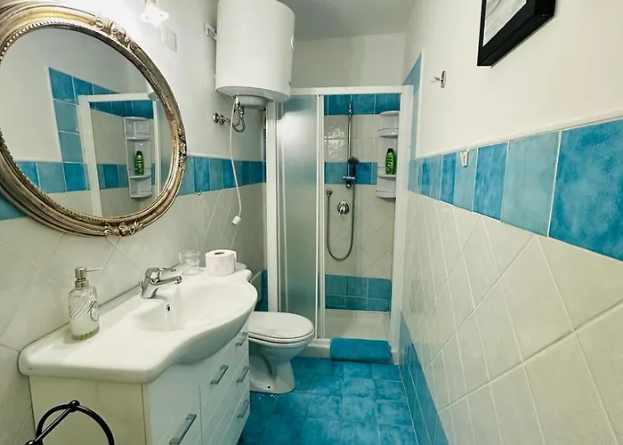 Adora فندق مبيت وإفطار 3*